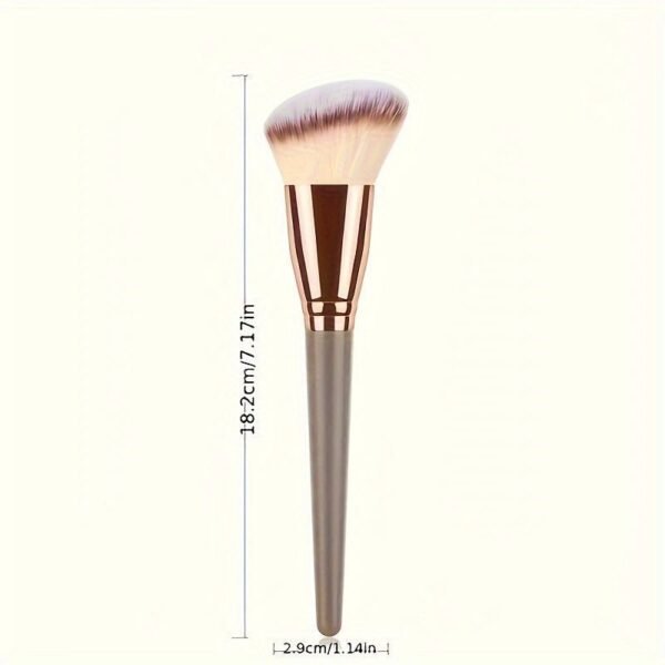Premium Nylon Bristle Contour Brush: Soft, Angled, Multifunctional