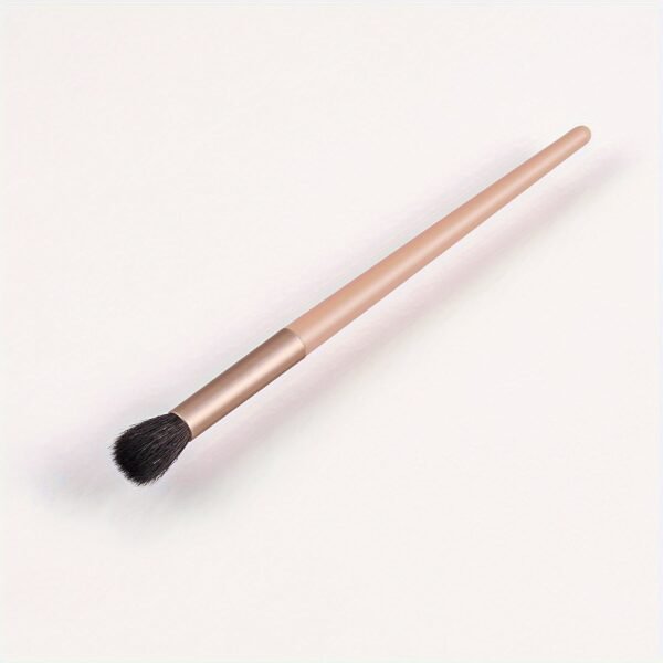 aef2078722209c473ed71ebd51bb4e17-1.jpg Blending Eyeshadow Brush - Soft Bristles for Seamless Application