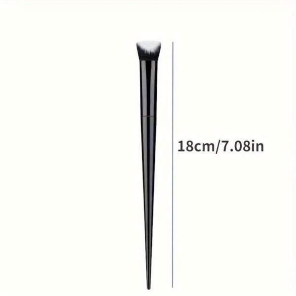 b363ac84-1be6-4cd1-b76b-9658a46c9c76.jpg Professional Detail Concealer Brush: Ideal for Face Makeup Application